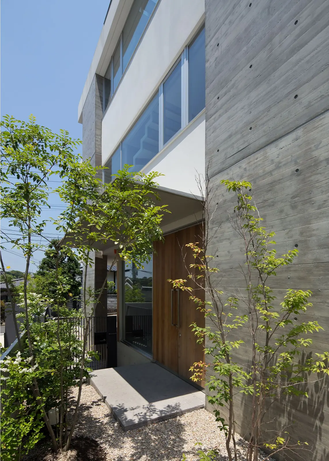 HOUSE F — 3