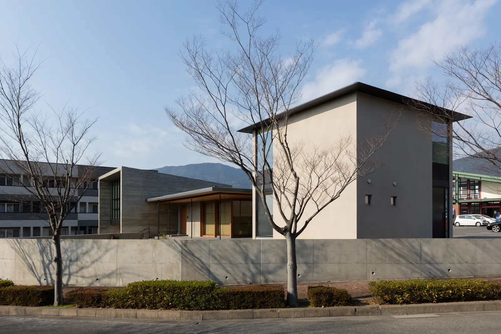 M ATELIER — 2
