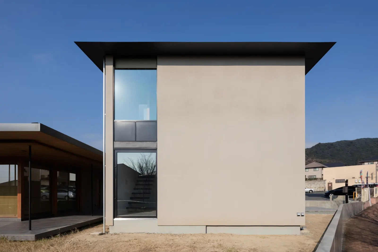 M ATELIER — 3