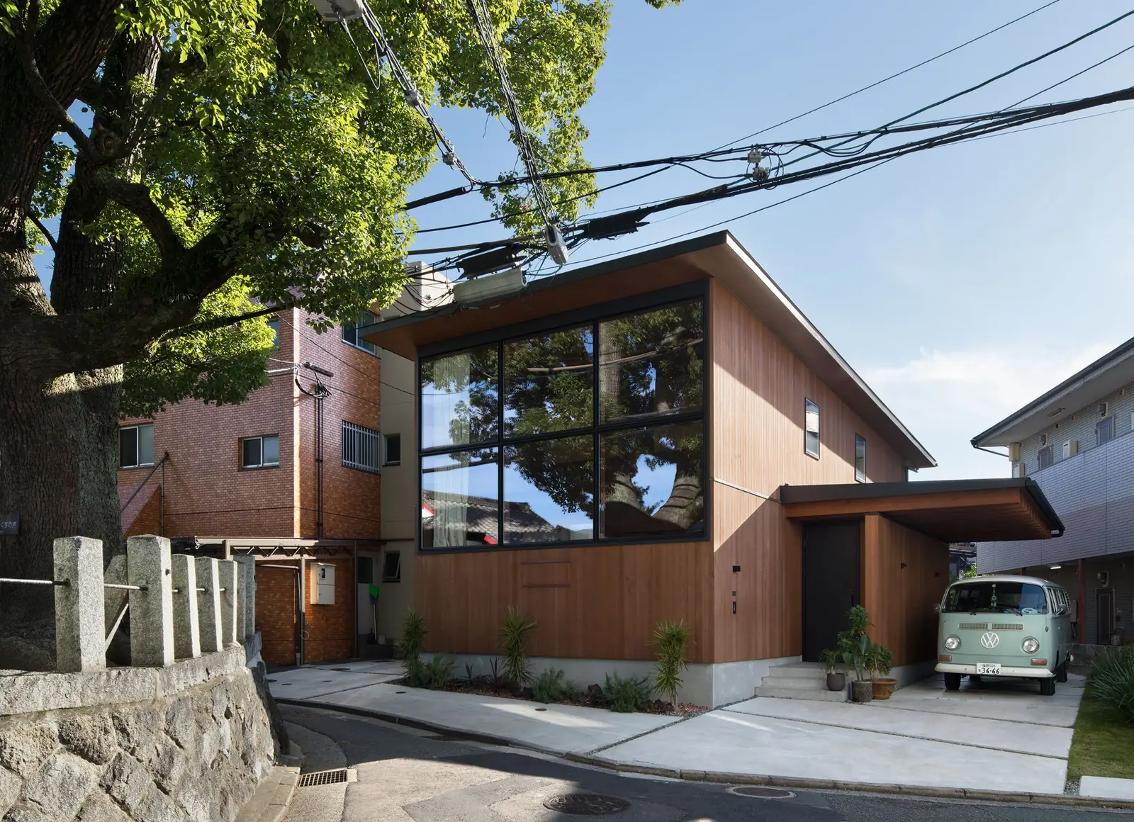 HOUSE W — 2