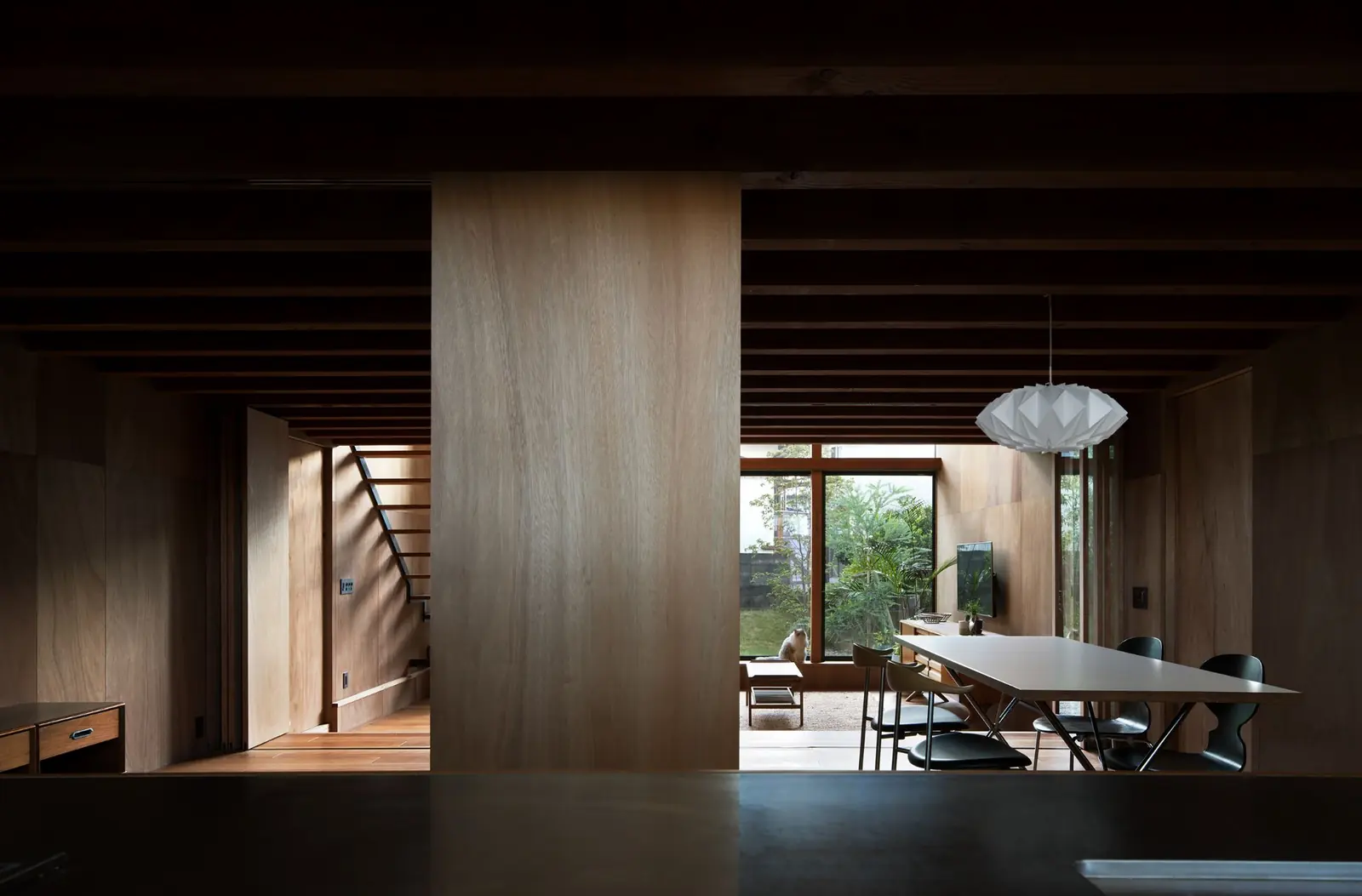 HOUSE W — 8