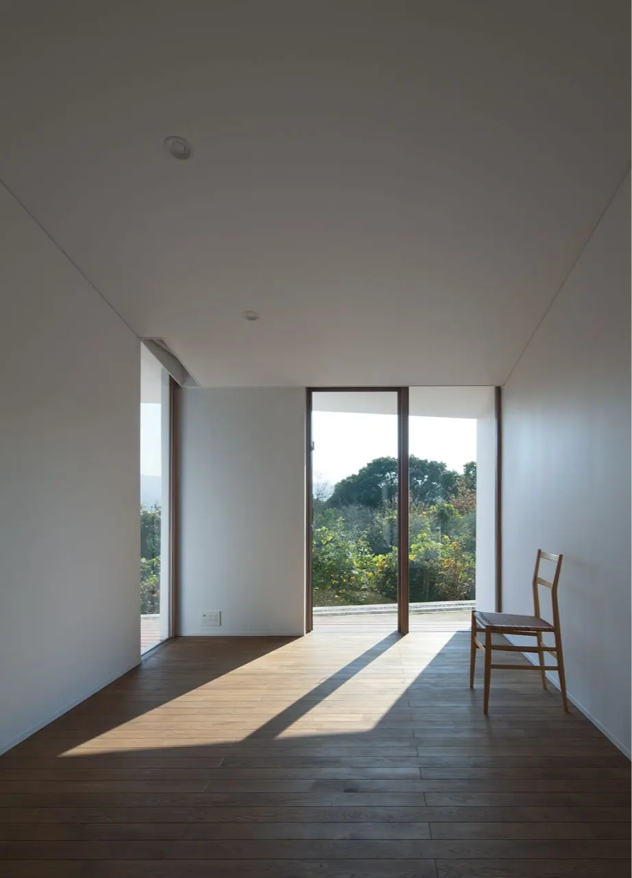 HOUSE K — 10