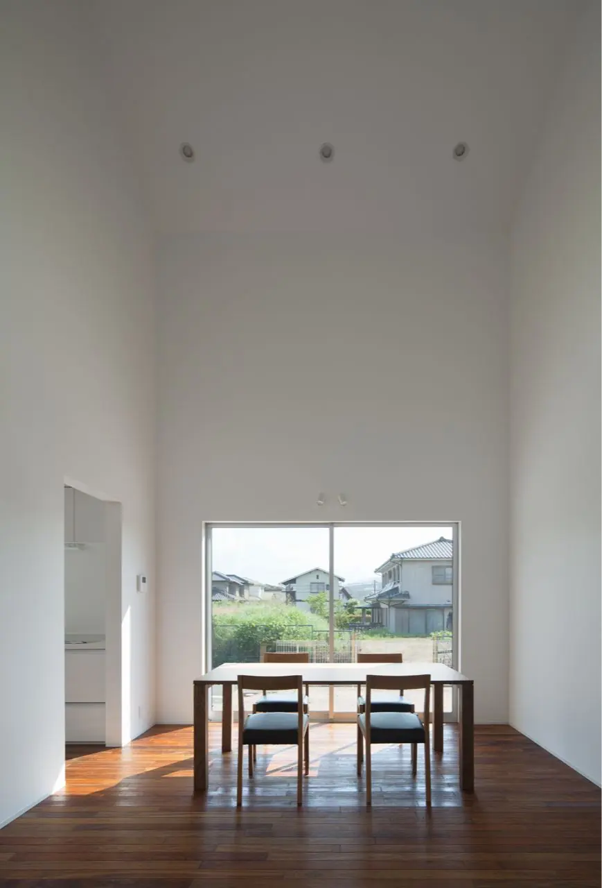 Simple House — 8