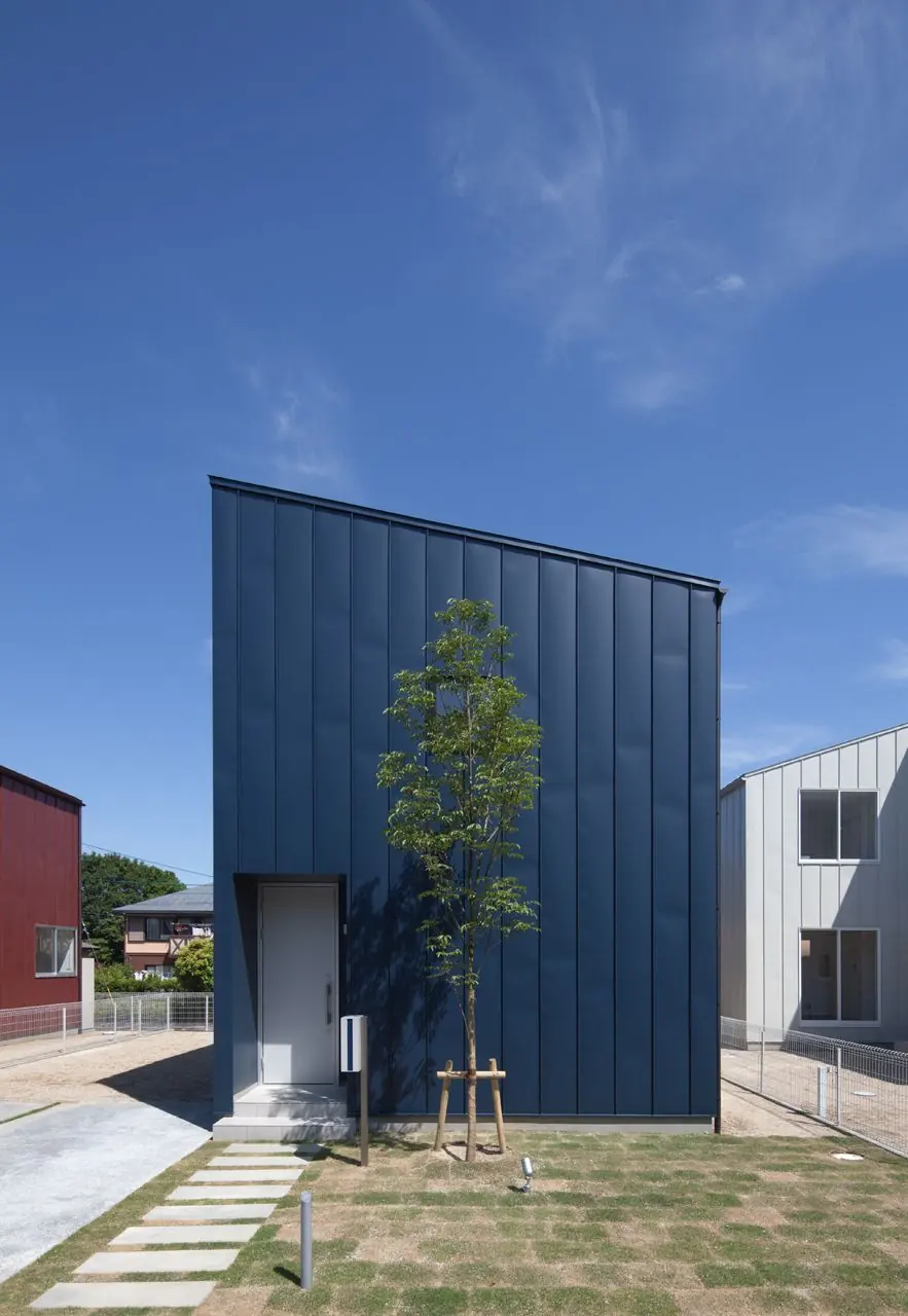 Simple House — 12